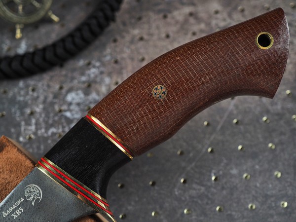 Нож Акула, клинок из алмазной стали ХВ5, рукоять граб, текстолит, мозаичный пин