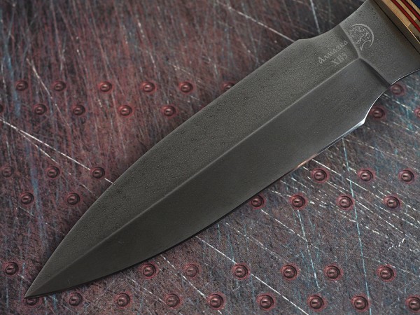 Нож Спартак, клинок из алмазной стали ХВ5, рукоять премиум граб