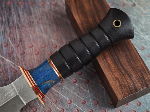 Нож Спартак, клинок из алмазной стали ХВ5, рукоять премиум граб