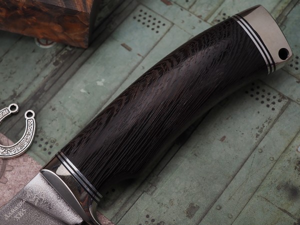 Нож Лиса, клинок из алмазной стали ХВ5, рукоять литьё мельхиор, венге